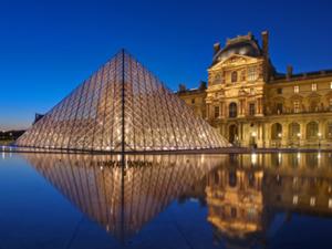Továbbra is a Louvre a leglátogatottabb múzeum