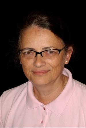 dr. Bata Zsuzsanna