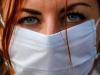 Az Egyesült Államok országos tisztifőorvosa megmutatja, hogyan kell maszkot készíteni
